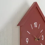 orologio-pendolo-mattone-dettagl